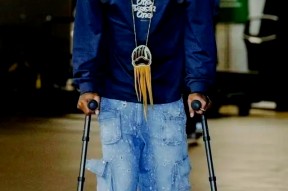 开云体育官网-浓眉哥与30激战切尔西分钟，反败为胜胜负难料！，Ning焦点对战赛场气氛高涨的简单介绍