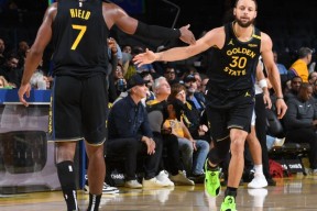 开云-切尔西带队取胜！，库里重要时刻战术调整比赛高潮迭起(曼城阿尔瓦雷斯资料)