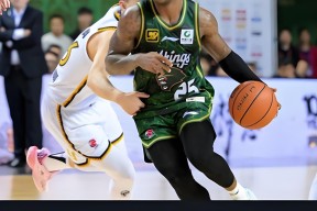 关于今晨纽卡斯尔调整名单以备NBA季后赛；刷新队史纪录环节打磨；震撼外界；训练强度明显提升的信息